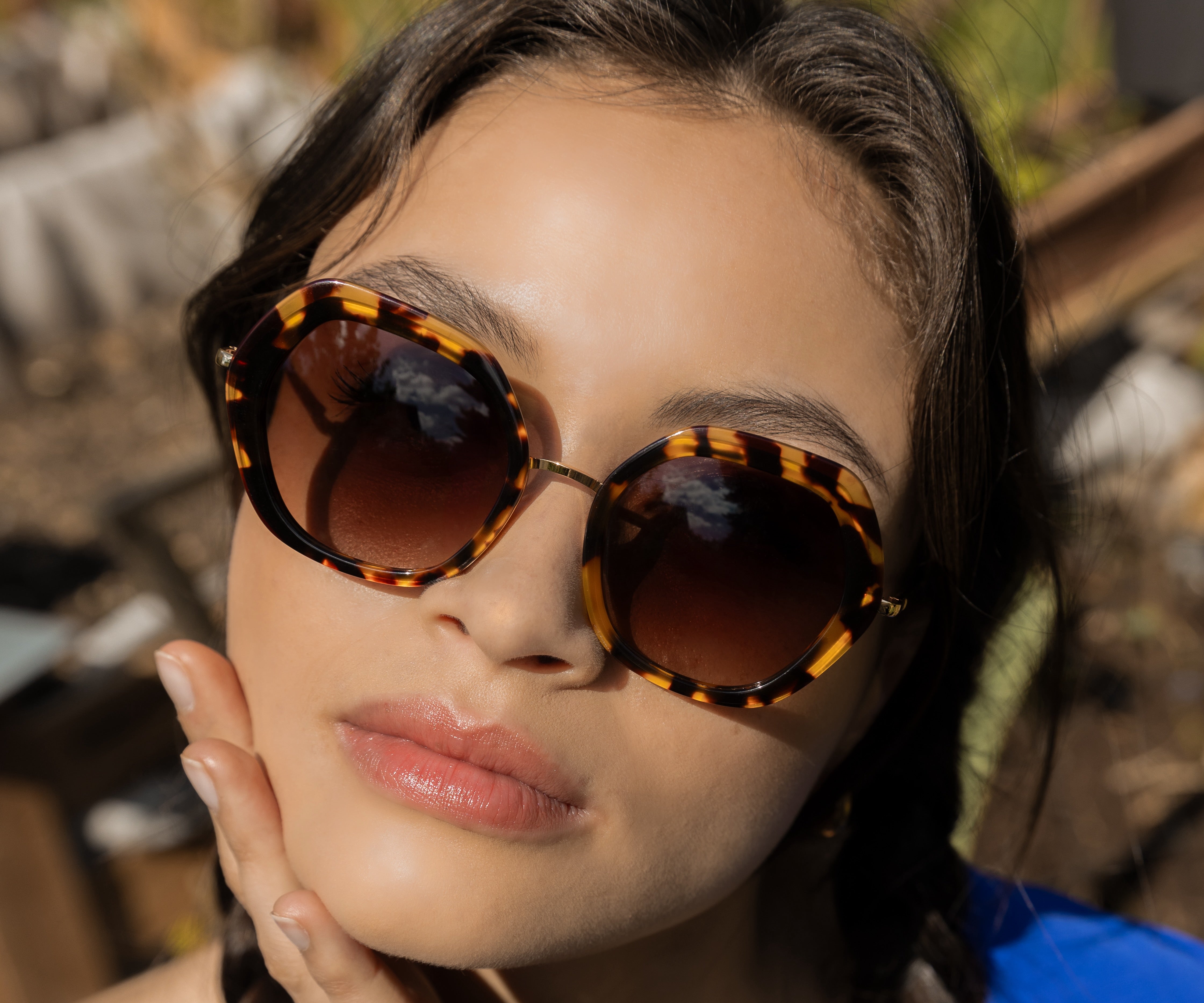 Lunettes de soleil hexagonales