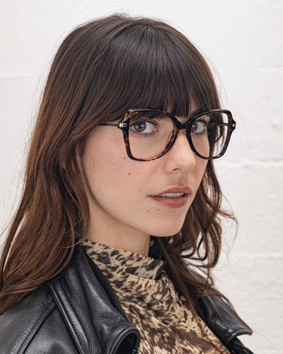 Amy.S Brown / Havana - Blue Light