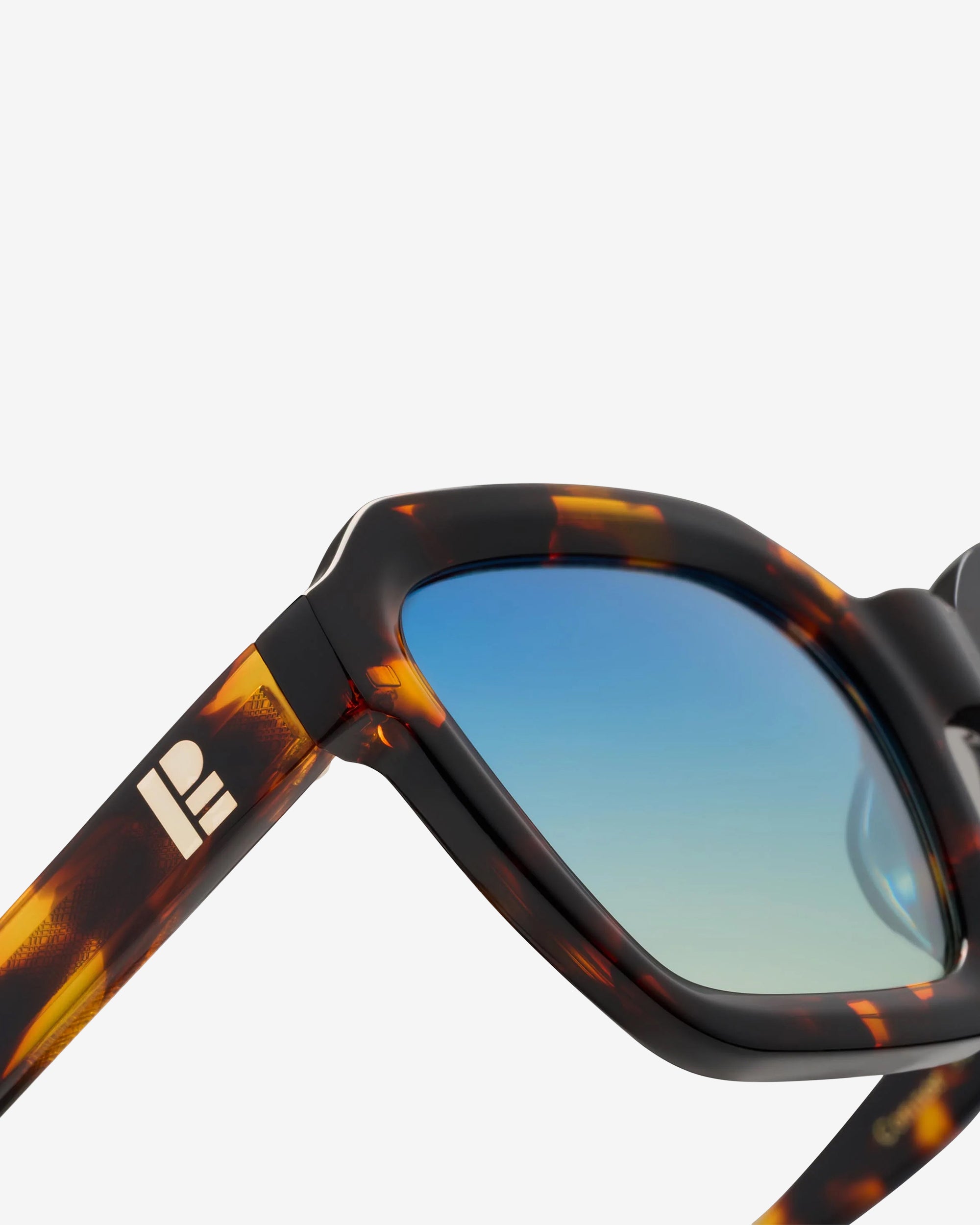 Connor Brown / Havana - Sunglasses