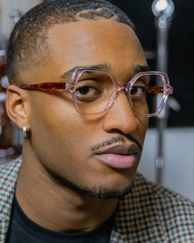 Alicent.H Transparent Pink - Blue Light