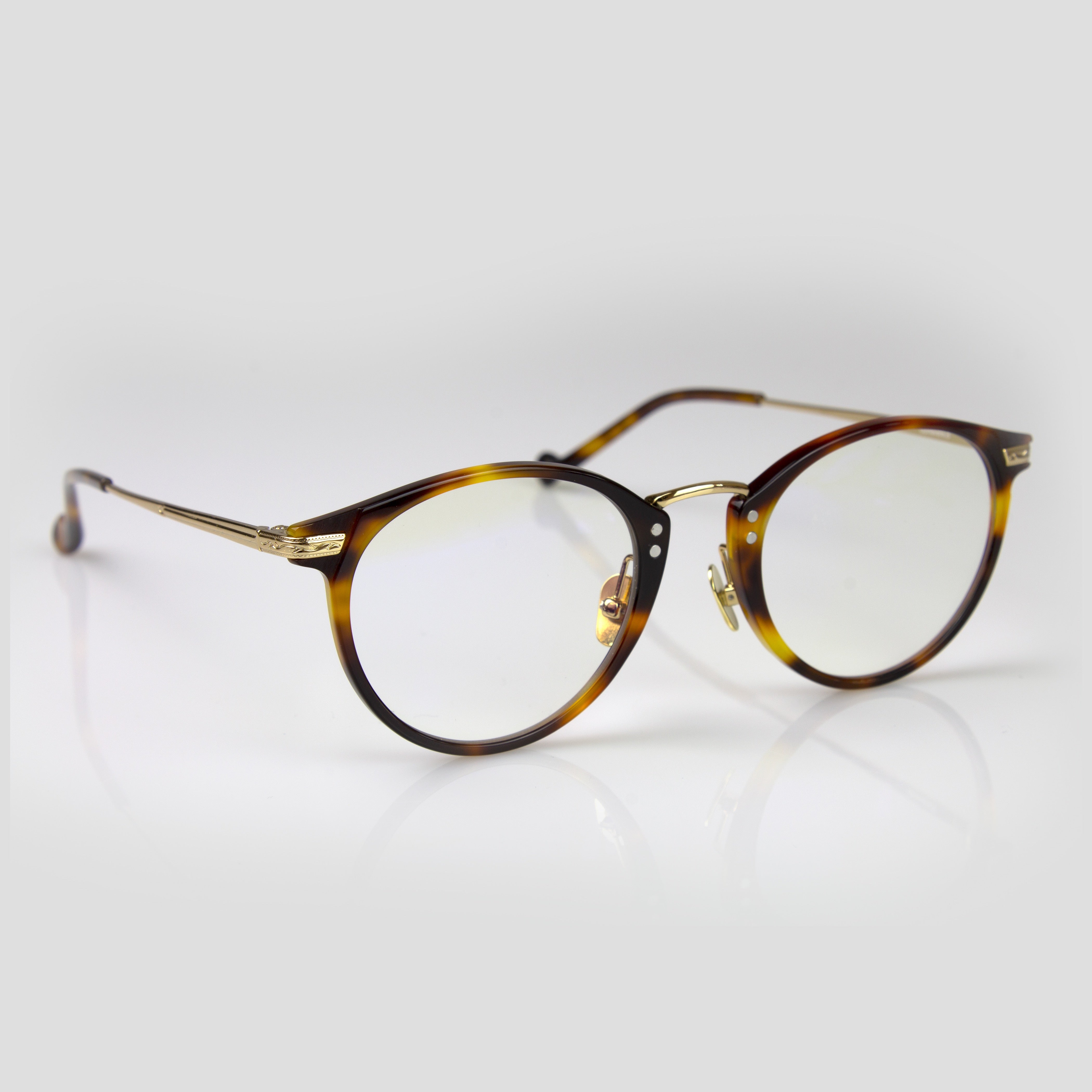 Guinevere.B Écaille - Lumière Bleue