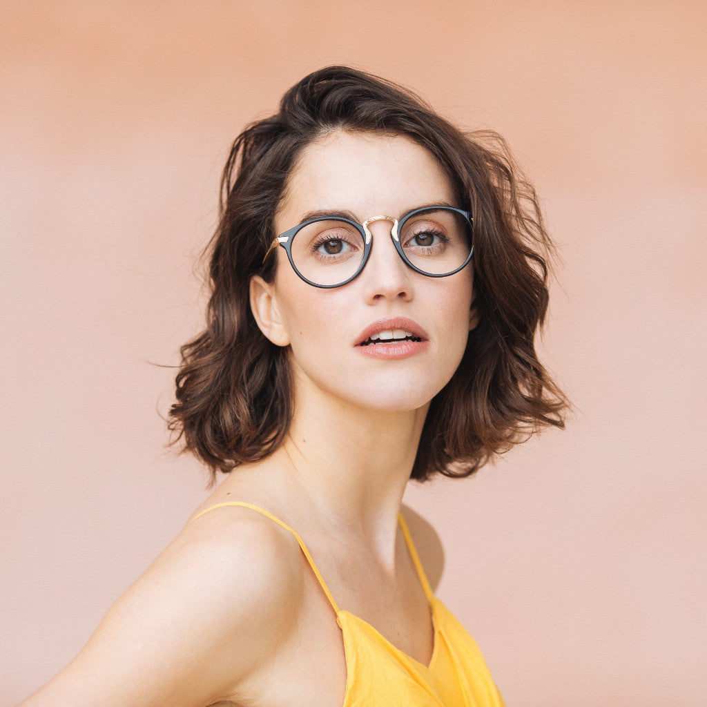 Serena.VDW Noire - Lumière Bleue