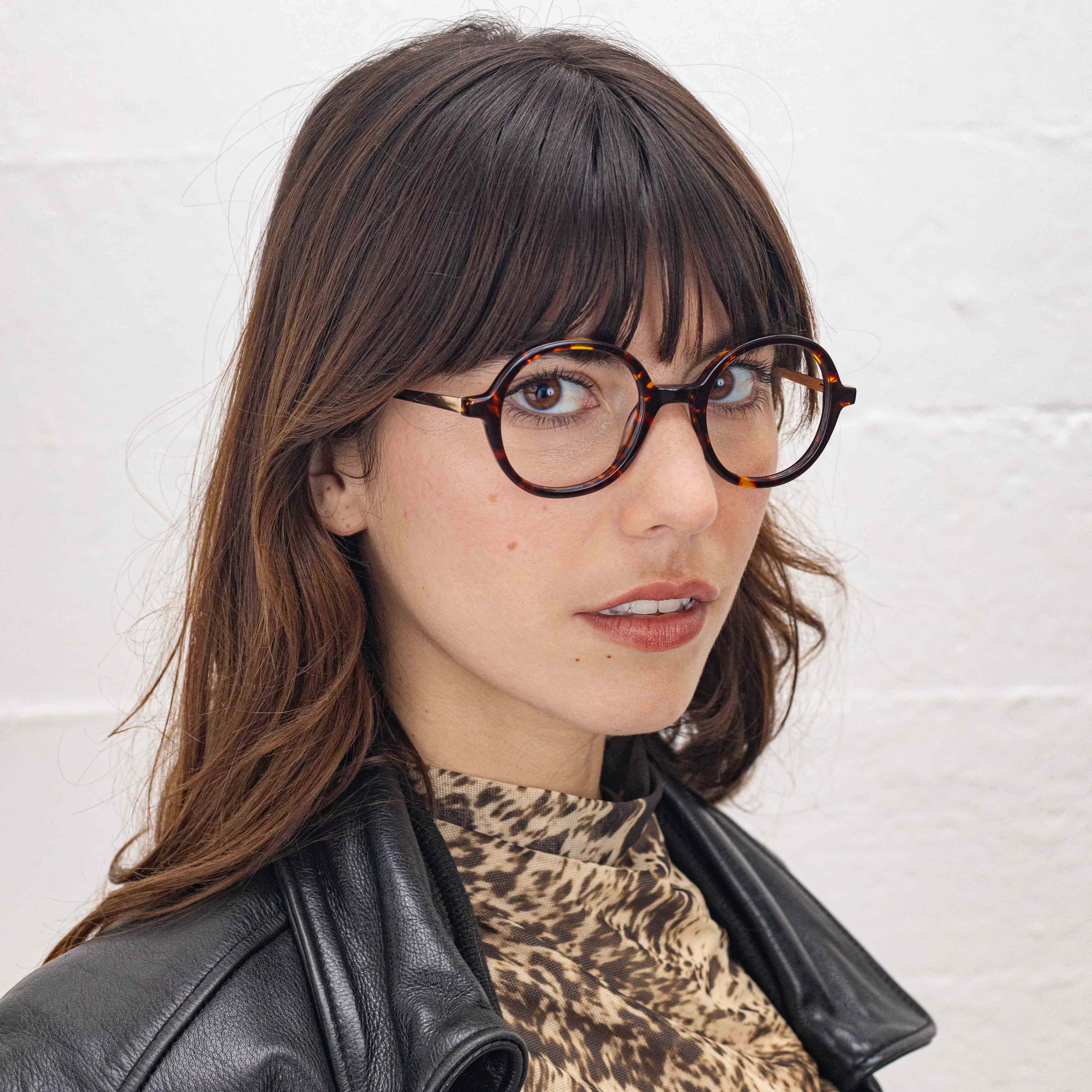 Hermione.G Écaille - Lumière Bleue