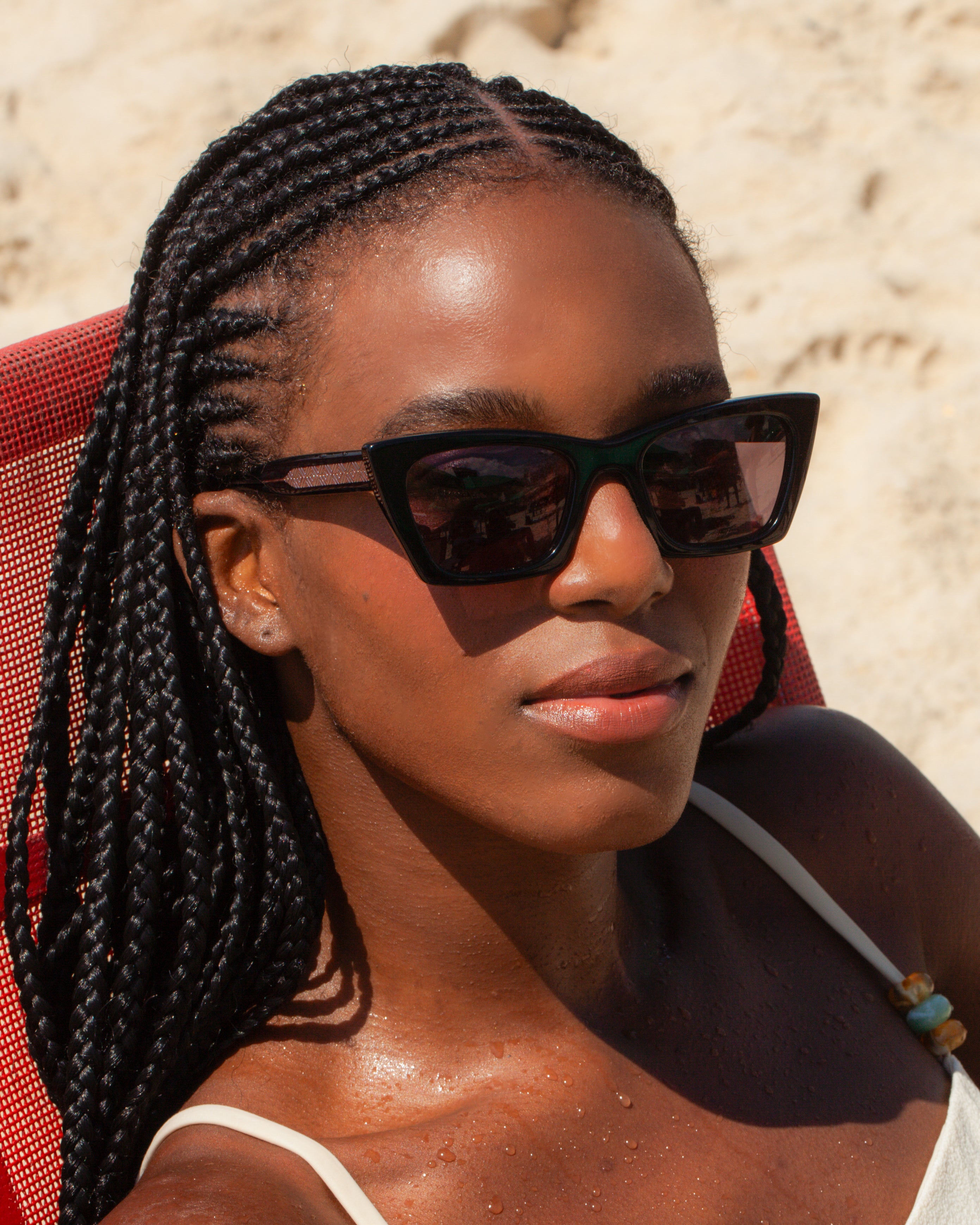 Adele Noir - Solaire