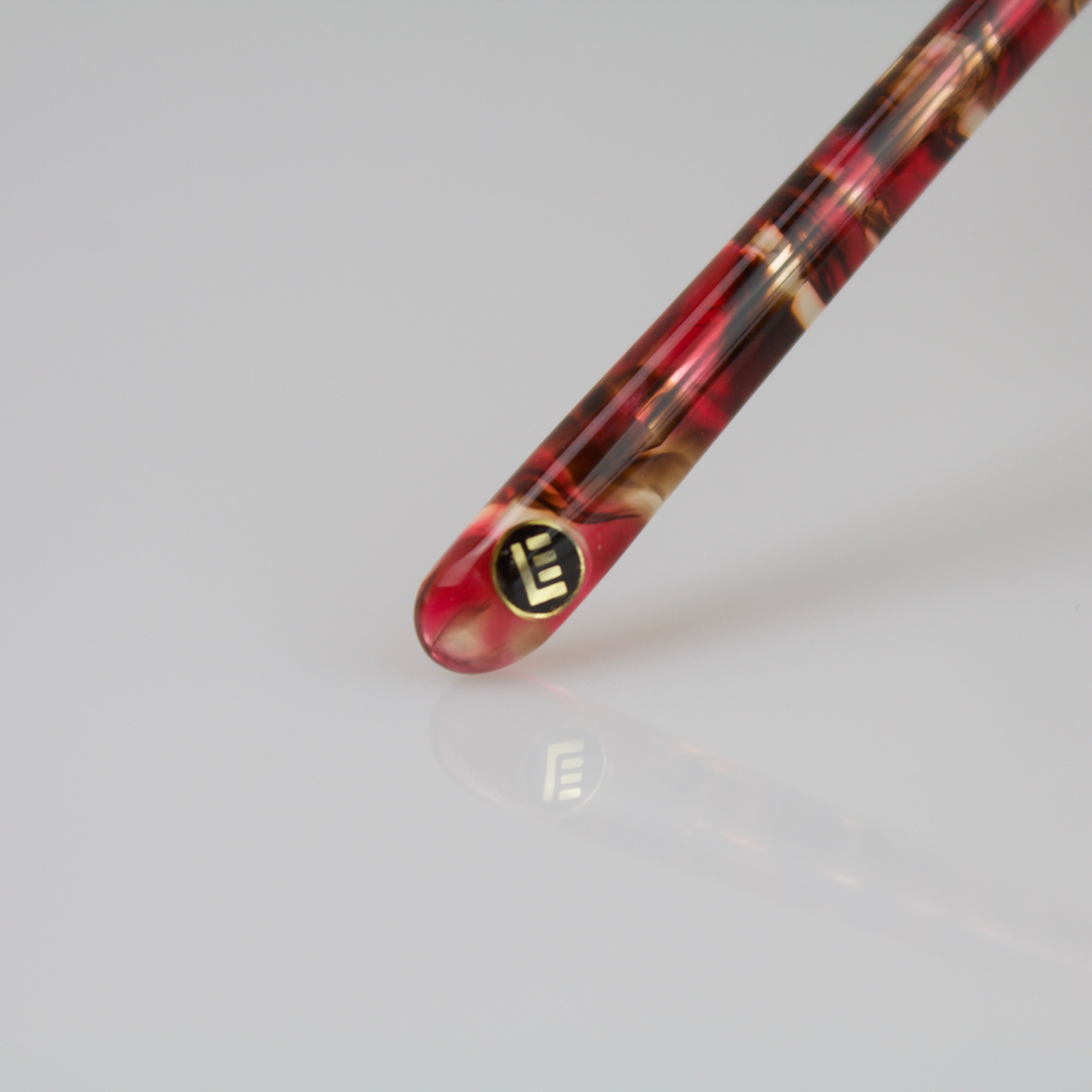 Gabrielle.S Rubis - Lumière Bleue